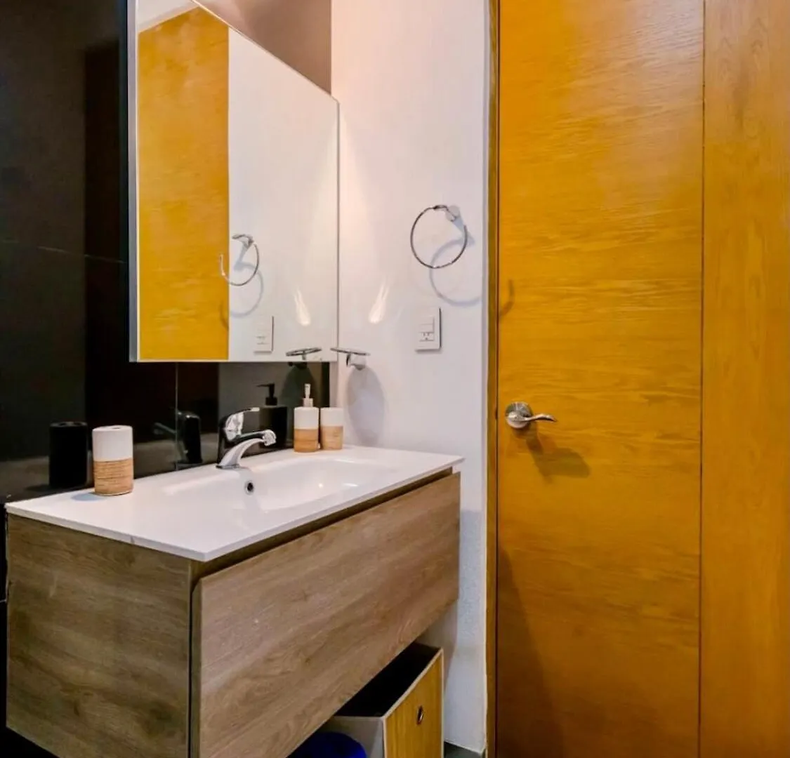 Beautiful Equipped Studio In Great Location! Playa del Carmen Apartment